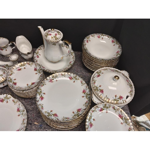 406 - Large Chodzies Polish Porcelain Dinner Service