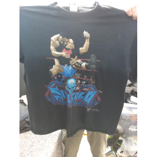 417 - Good Collection of Original Retro Wrestling Event T Shirts and other Wrestling Memorabilia such as E... 