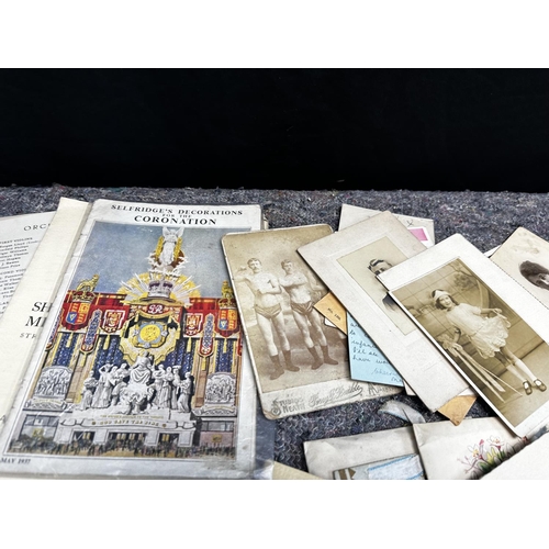 407F - Good Collection of Second World War Era Ephemera to include Letters, Programmes, Telegrams, Birthday... 