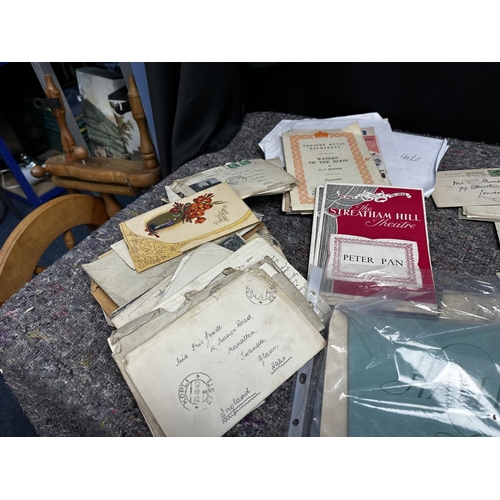 407G - Good Collection of Second World War Era Ephemera to include Letters, Programmes, Telegrams, Birthday... 