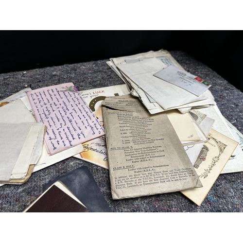 407G - Good Collection of Second World War Era Ephemera to include Letters, Programmes, Telegrams, Birthday... 