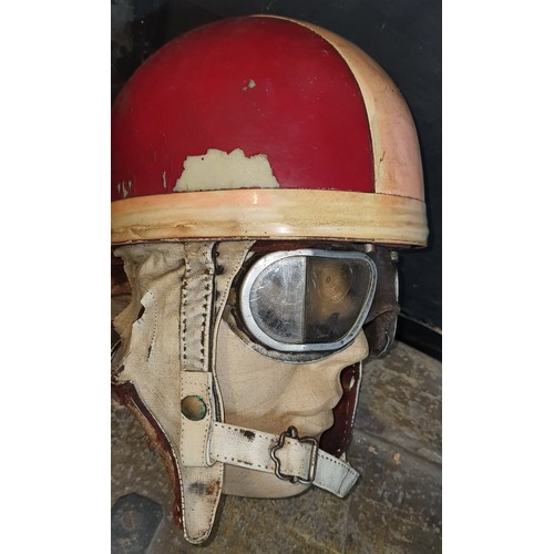 72 - Vintage Motorsport helmet complete with Goggles