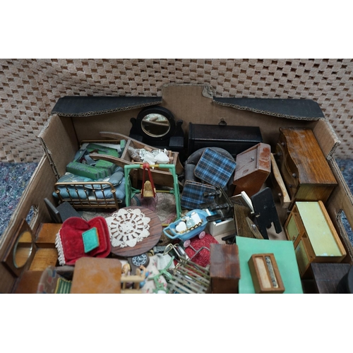 648 - A box of vintage dolls house furniture and accessories