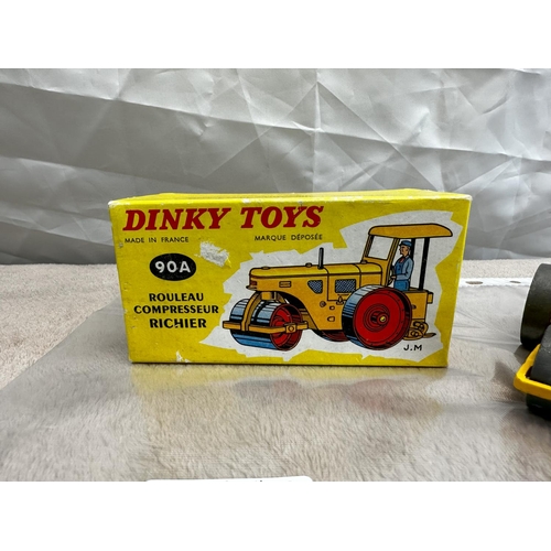 90A - French Dinky Toys 830 Richier Road Roller (Mint & Boxed)