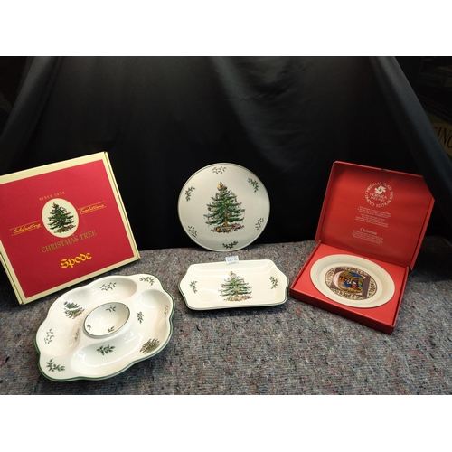 510A - Good Lot of Christmas Plates etc