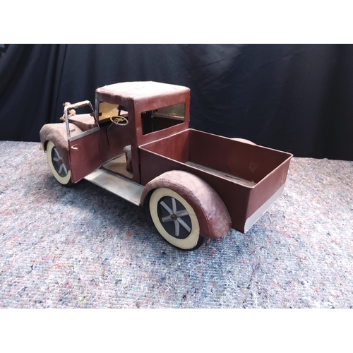 586 - Large Tin Plate Car