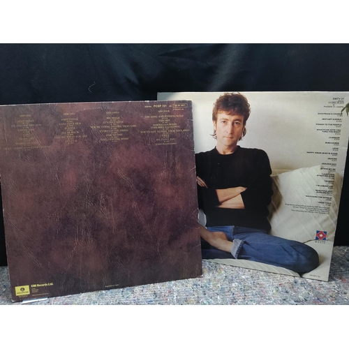 611 - 2 Vinyl Records-John Lennon & The Beatles Love Songs