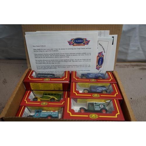 469 - Good Lot of Trains incl. Hornby, Tri-ang. 5 Locomotives and a Box of Carriages