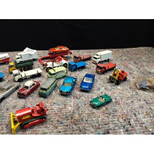 277 - Box of Assorted Matchbox Cars