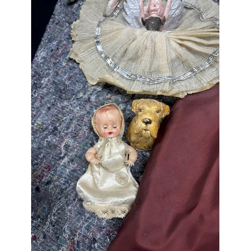 696 - Lot of various Dolls including Franklin Mint Marilyn Monroe etc