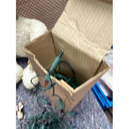 708 - Good Box of Vintage & Modern Christmas Decorations