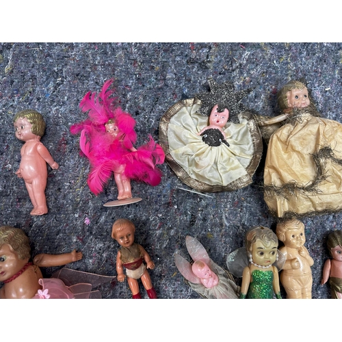 713 - Lot of 1940s Celluloid Dolls etc