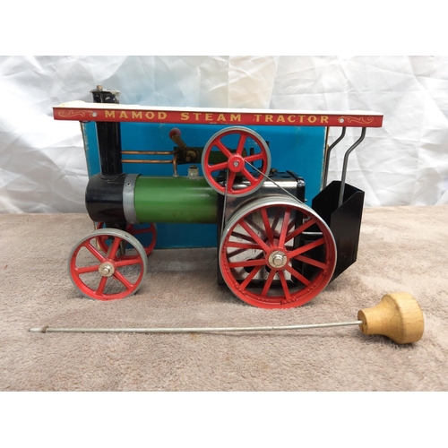 339C - Boxed Mamod TE1A Steam Tractor