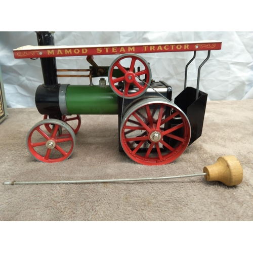 339C - Boxed Mamod TE1A Steam Tractor