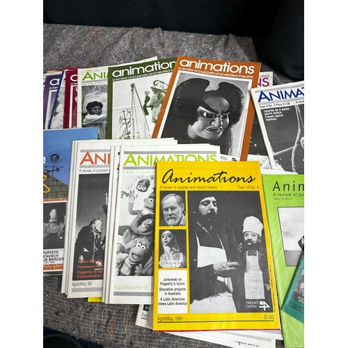 664 - Good Lot of Vintage Animators Magazines