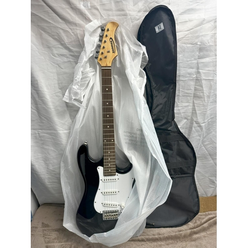 82 - Brand New Zennox Electric Guitar