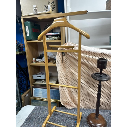 857 - Mid Century Italian Valet Stand