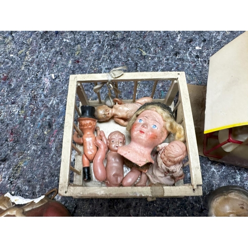 688 - Interesting Lot of Dolls House Bits etc incl. Boxed Tea for Four, Cleaning Set, Dolls, Ceramic Heads... 