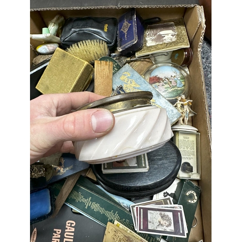 864 - Interesting Mixed Lot of Smalls and Nik Naks to include Vintage/Antique Jewellery Boxes, Pot Lids et... 