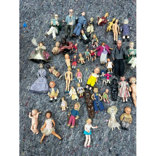 874 - Lot of Various Dollhouse Dolls etc