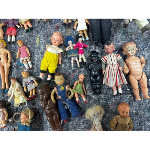 874 - Lot of Various Dollhouse Dolls etc