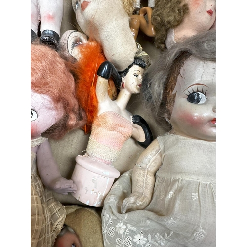 876 - Large Collection of Vintage & Antique Dolls