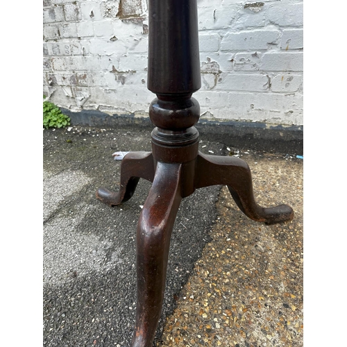 913 - Georgian Mahogany Tilt Top Tea Table