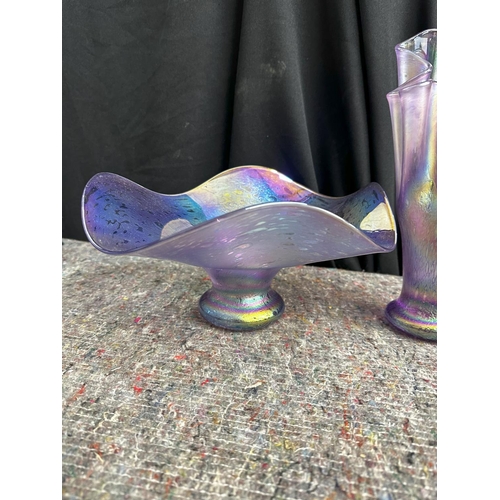 920 - Heron Glass Vase with Matching Bowl