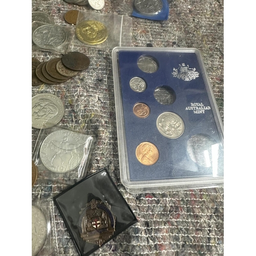 921 - Large Lot of British Coins to Include 850g Of Various pre 1947 Silver Content Coins