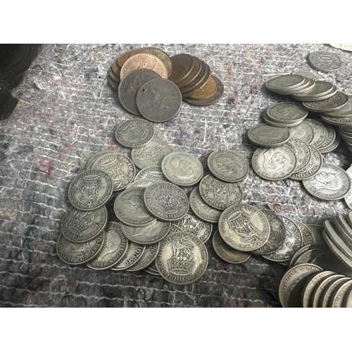 921 - Large Lot of British Coins to Include 850g Of Various pre 1947 Silver Content Coins