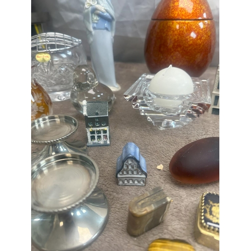 931 - Good Mixed Lot to Include Glass, Figurines etc