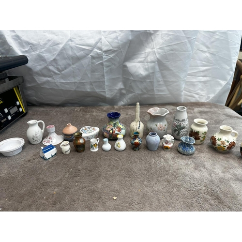 936 - Mixed Lot of Curios & Ceramics etc