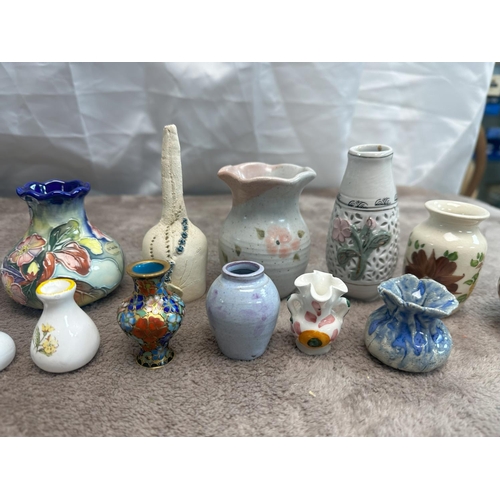 936 - Mixed Lot of Curios & Ceramics etc