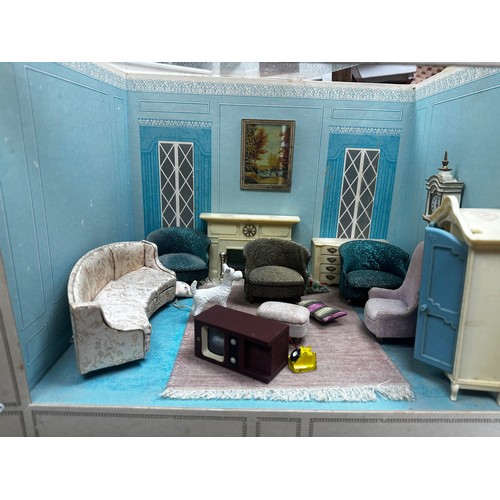 701 - A Collection of Dollhouses and Rooms including 2 Conservatories & all Accompanying Furniture (9 in t... 