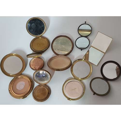 53 - Selection of vintage powder / mirror compacts