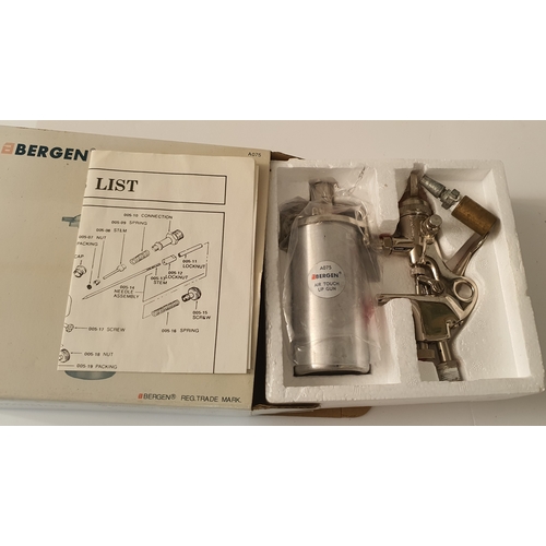 114 - Boxed vintage professional touch up spray gun