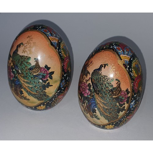 134 - Pair of Vintage oriental satsuma peacock eggs