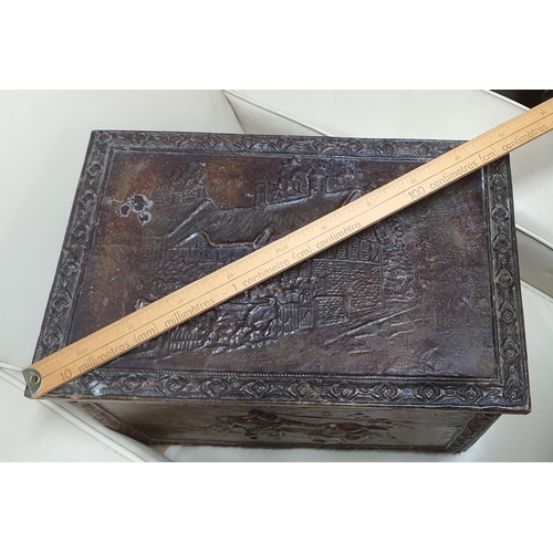 145 - Medium size vintage wooden box