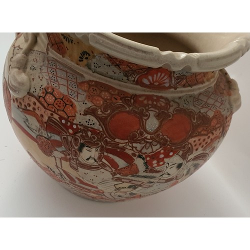 156 - Large vintage Japanese Pot