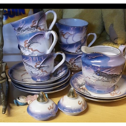 90 - Dragonware tea set