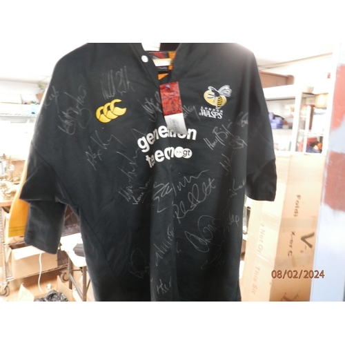 702 - England Rugby World Cup Winners 20023 Jersey and a Signed London Wasps 2003/2004 Jersey