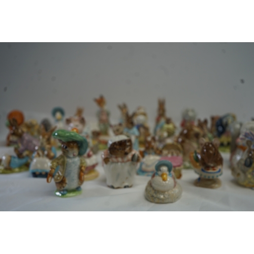 736 - Large collection of Beswick Beatrix Potter Figurines