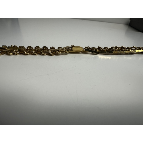 27 - Custom 18ct Gold Chain 56.9g