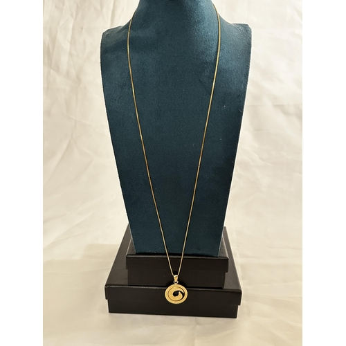 33 - 18ct Gold Chain with Pendants (4.8g)