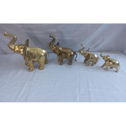 738 - Vintage Brass Elephants