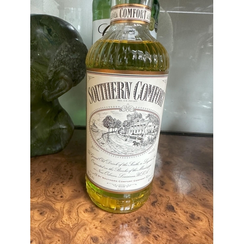 425 - 70cl Bottle of Southern Comfort