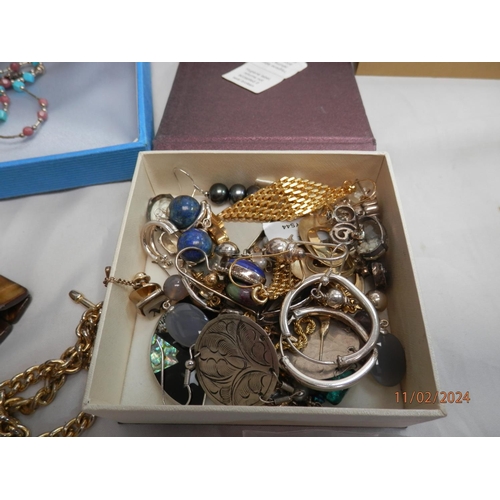 177 - Good Lot of Jewellery to include Designer Pieces, Silver (100g+) etc