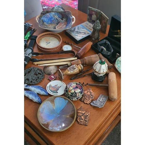 88A - Selection of various interesting small items from house clearance