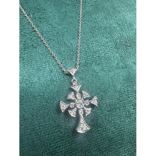 24C - 18ct White Gold and Diamond Crucifix on an 18ct White Gold Chain (5.8g)