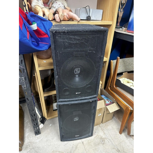 897 - Pair of Skytec SLI2 600W PA Speakers